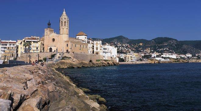 SITGES, UN BONITO PUEBLO DE PESCADORES